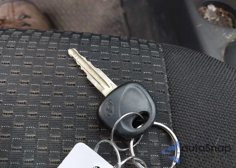 2009 Hyundai Accent Gs z USA, uszkodzony, nr VIN KMHCM36C99U129697